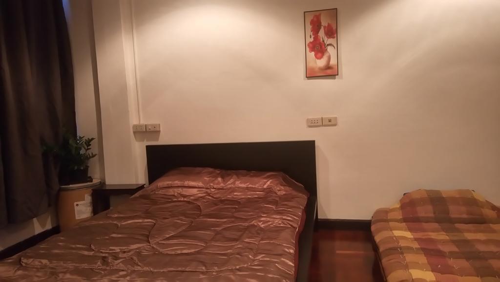 E&G Guest House Bangkok Eksteriør billede